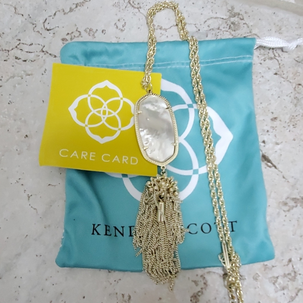 Kendra Scott like new Rayne necklace